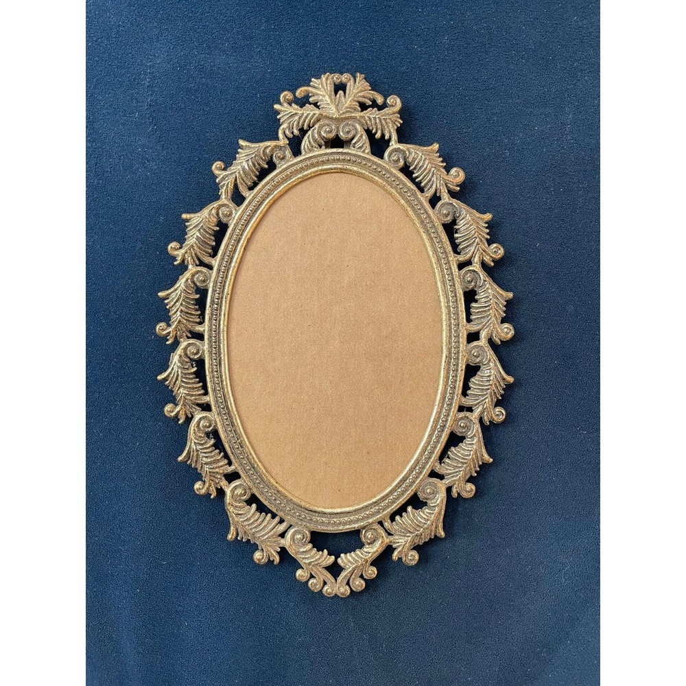 Vintage 8" gold cast metal oval frame shabby chic metal for 5.5" x 3.5" photo